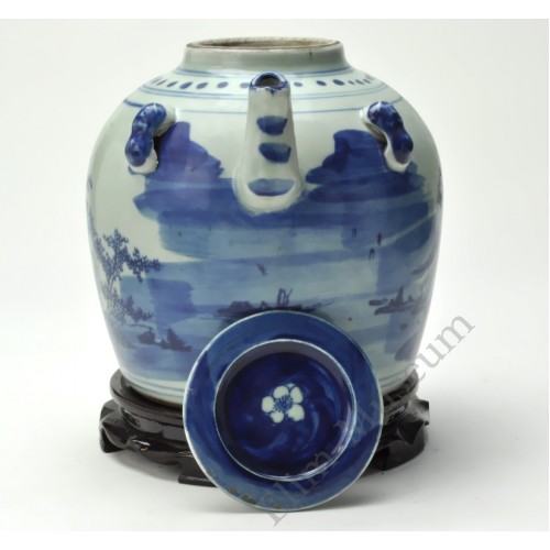 1093 A late Qing B&W teapot