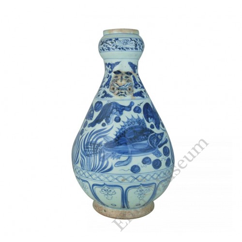 1358 A Yuan B&W vase fishes and lotus pattern