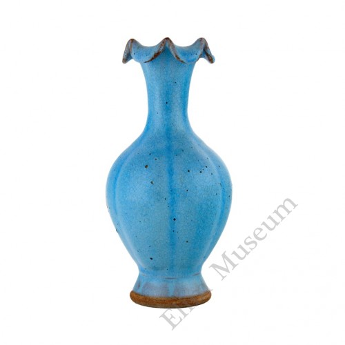 1129  A Song blue Jun glaze vase with petal mouth 