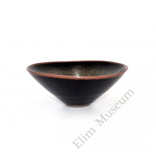 1543  A Jizhou-Ware black glaze "peacock tails"bowl