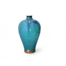 1552 A Jun-Ware blue glaze  Garlic vase