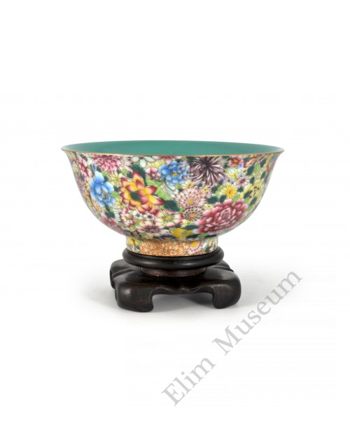 1613 A Fengcai bowl decor with "hundreds of flowers"	   