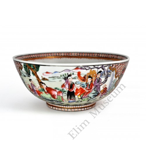 1625 An exported Fengcai “happy family” figures bowl 	