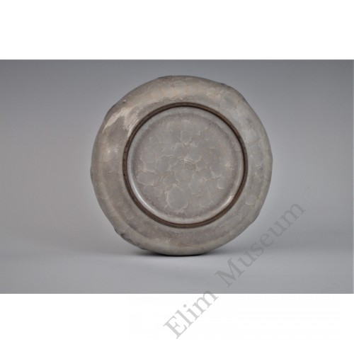 1649 A Ge-Ware lotus petals icy crackled brush washer