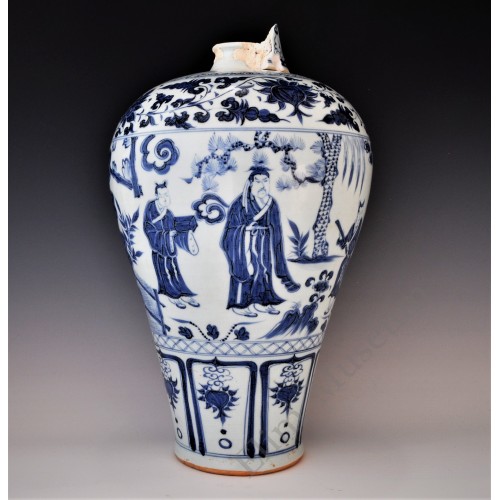 1674 A B&W Meiping vase  with an historical "Three Kingdoms" figures   