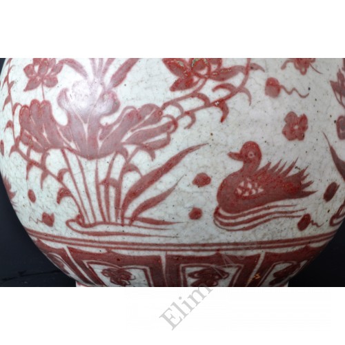 1762 An underglaze red lotus & ducks pattern teapot 