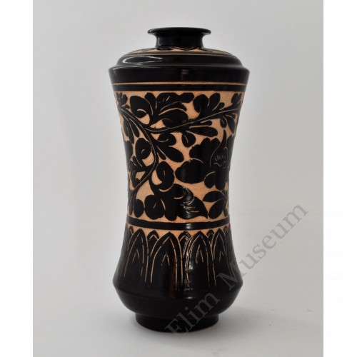 1767  A Chizhou-Ware Slender Waist Carved Peony Vase