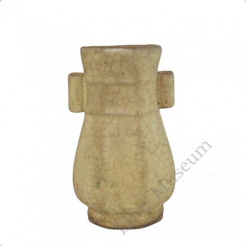 1259  Song Dynasty Ge-Ware octagonal handled vase