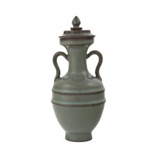 1305 A Song Dynasty Long-Quan  olive glaze lidded ewer