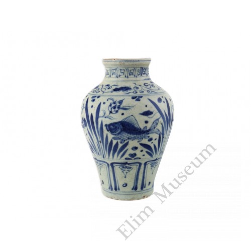 1319 A Yuan Dynasty B&W fish and lotus motif vase