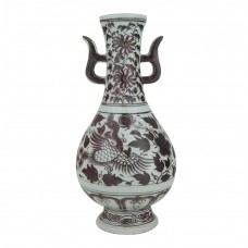 1351 A Yuan underglaze red pheonix vase
