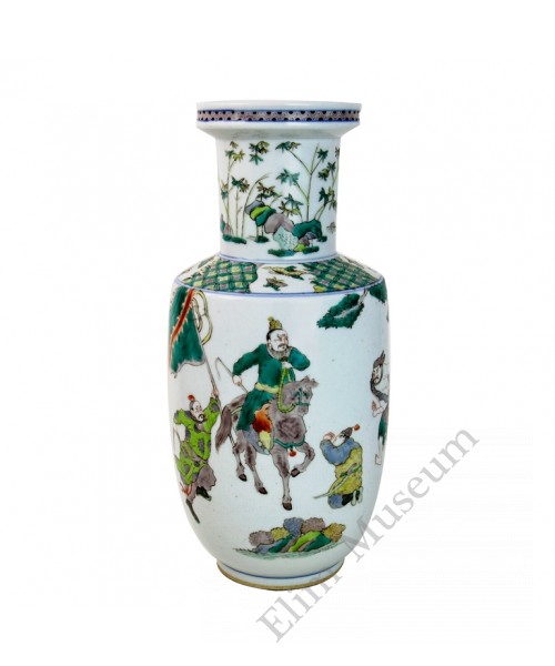 1072  A Kang-Xi Wucai vase with warriors 
