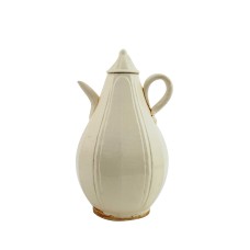 1273   Song Dynasty Octahedral Shape Ge-Ware Ewer